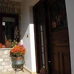 Petrino Pensión Pezoúla